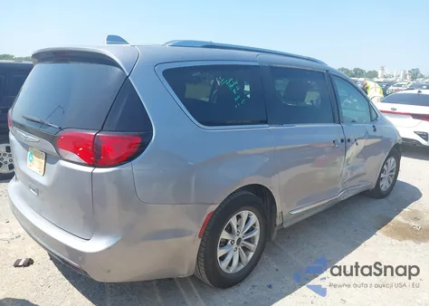 2018 Chrysler Pacifica Touring L from USA, damaged, VIN 2C4RC1BG1JR211441